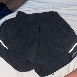black hotty hots from lululemon * NO UNDERWEAR LINING*